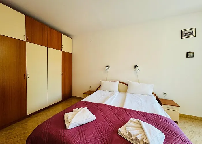 Sun Village B 320 Sunny * 阳光海滩