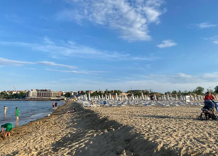 Sun Village B 320 Sunny 阳光海滩