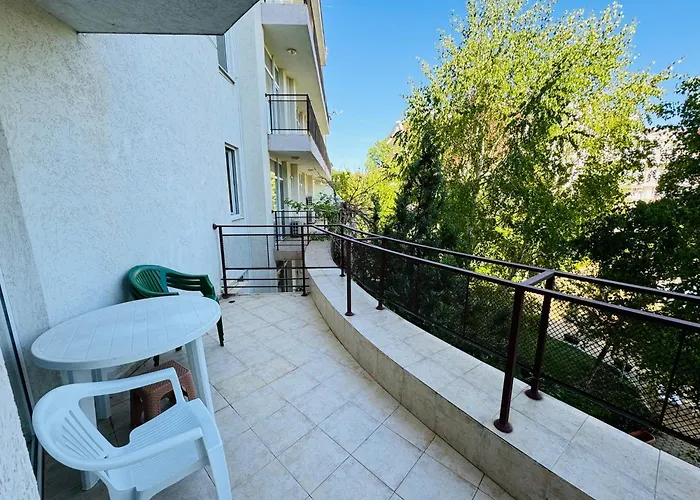 Sun Village B 320 Sunny